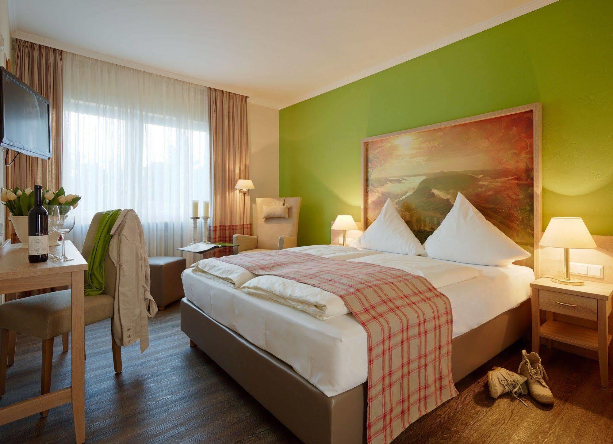 Ringhotel Boemers Mosel Landhotel Alf Exterior foto